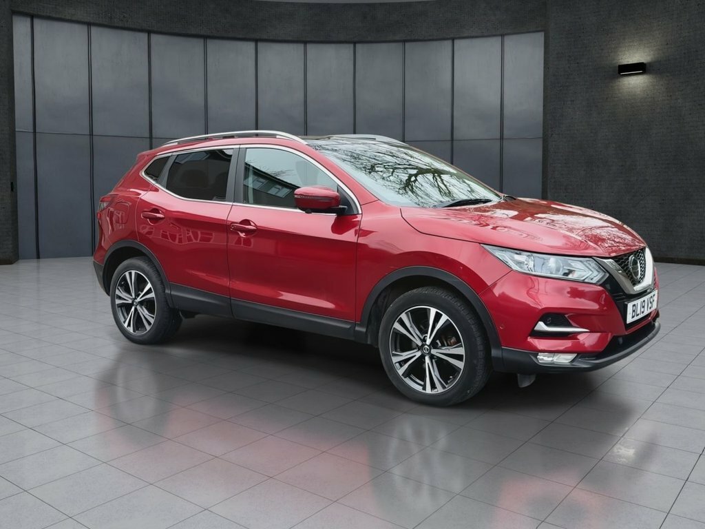 Nissan Qashqai 1.3L N-connecta BL19VSF Red #2