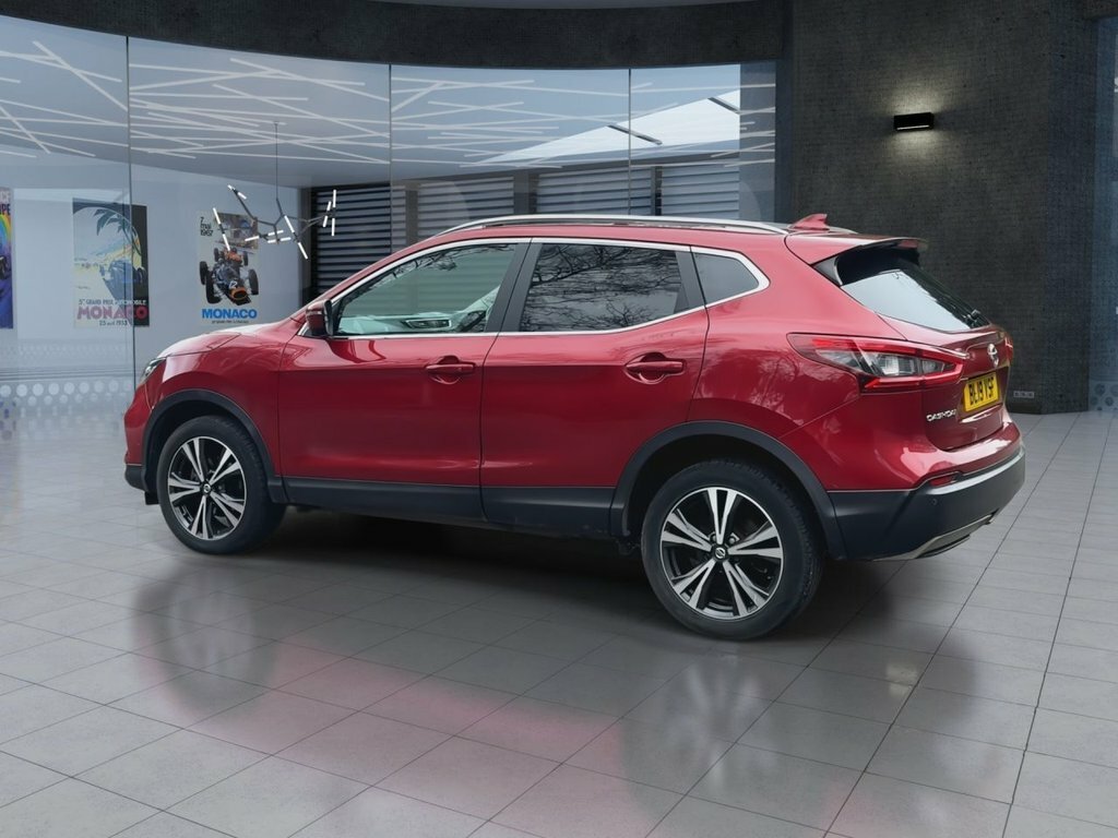 Nissan Qashqai 1.3L N-connecta BL19VSF Red #6