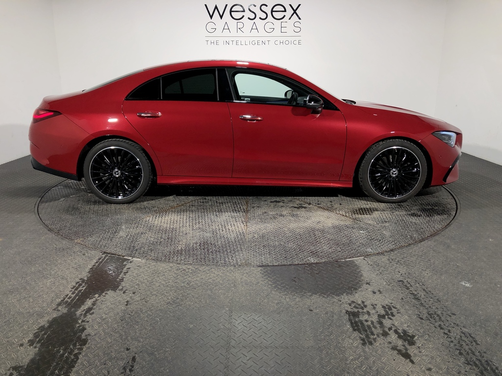 Mercedes-Benz CLA Class 220 Amg Line Premium Red #5
