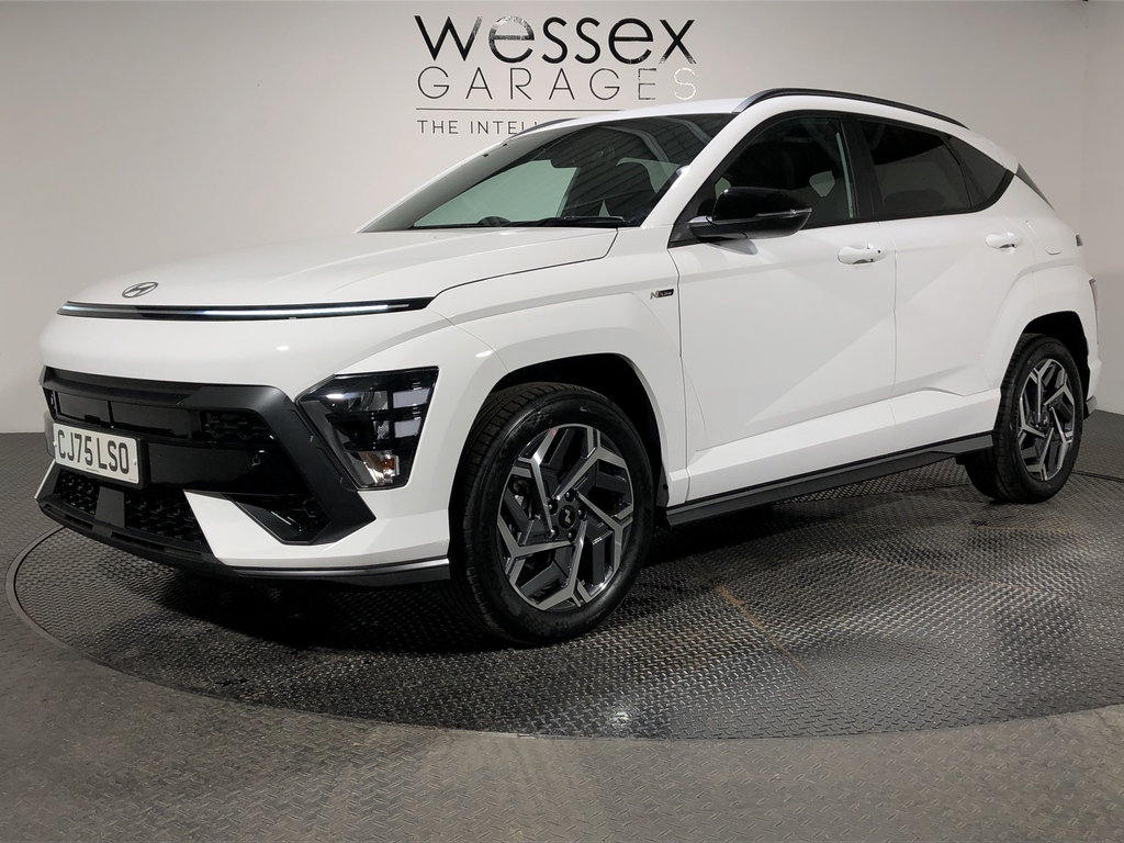 Hyundai Kona 1.6 Hybrid 129 N Line Dct 22024 White #4
