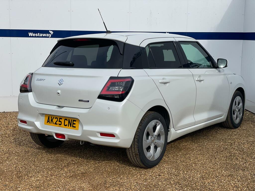 Suzuki Swift 1.2 Mild Hybrid Motion - 2025 25 AK25CNE White #4