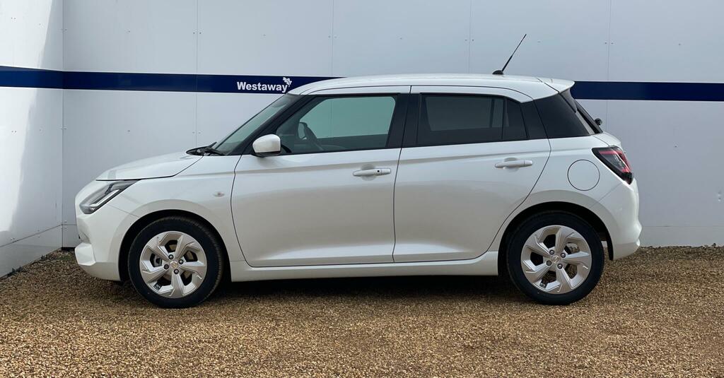 Suzuki Swift 1.2 Mild Hybrid Motion - 2025 25 AK25CNE White #5