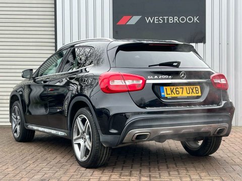 Mercedes-Benz GLA Class 2.1 Gla200d Amg LK67UXB Black #2