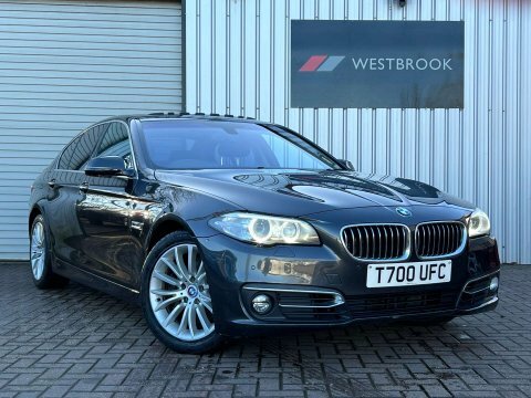 BMW 5 Series 2.0 525D Luxury T700UFC Grey
