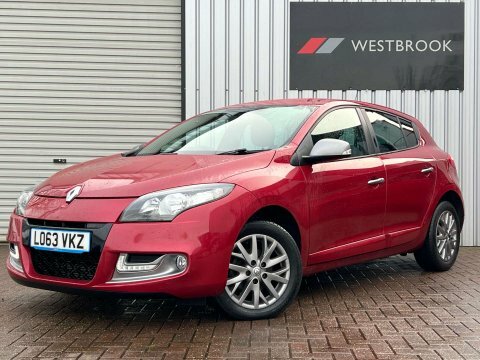 Renault Megane 1.5 Dci Knight LO63VKZ Red #5