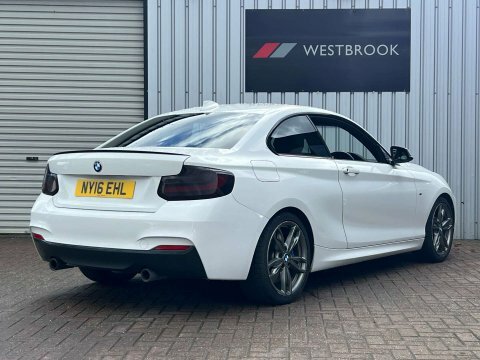 BMW 2 Series 3.0 M235i NY16EHL White #2