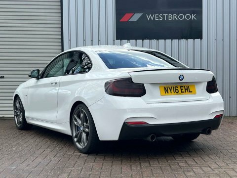 BMW 2 Series 3.0 M235i NY16EHL White #4