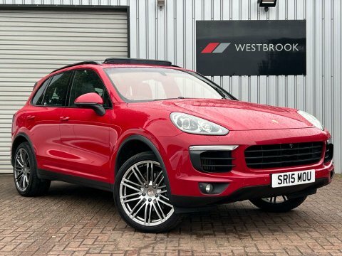 Porsche Cayenne 3.0 Td V6 Red