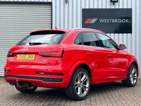 Audi Q3 2.0 Tdi S SE66JKU Red #4