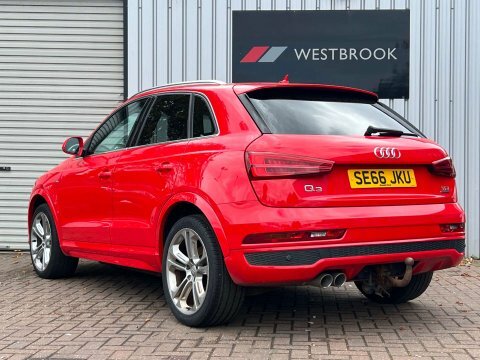 Audi Q3 2.0 Tdi S SE66JKU Red #6