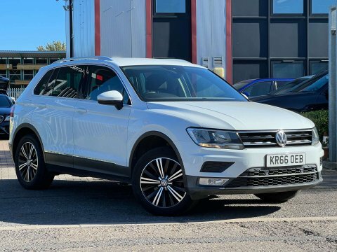 Volkswagen Tiguan 2.0 Tdi Bluemotion KR66OEB White #2