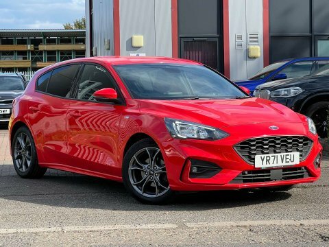 Ford Focus 1.5 Ecoblue St-line YR71VEU Red #2