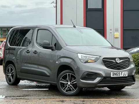 Vauxhall Combo Life 1.5 Turbo D BN69FJJ Grey #2