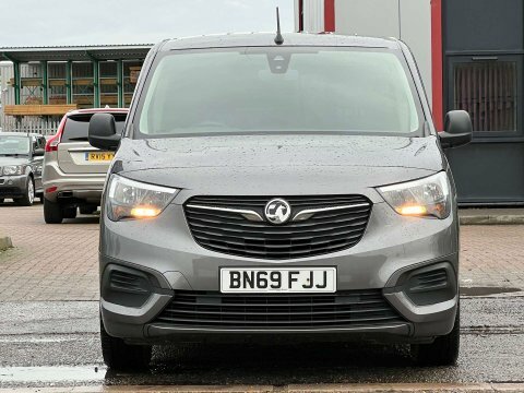Vauxhall Combo Life 1.5 Turbo D BN69FJJ Grey #4