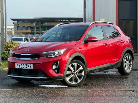 Kia Stonic 1.0 T-gdi 3 FY68ZKZ Red #4