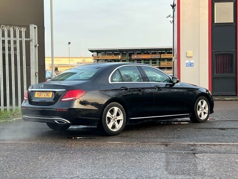 Mercedes-Benz E Class 2.0 E200d Se YO17CNC Black #4