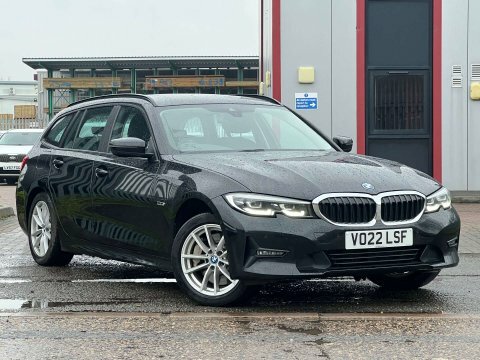 BMW 3 Series 2.0 330E 12Kwh VO22LSF Black