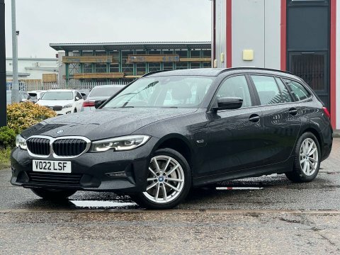 BMW 3 Series 2.0 330E 12Kwh VO22LSF Black #4