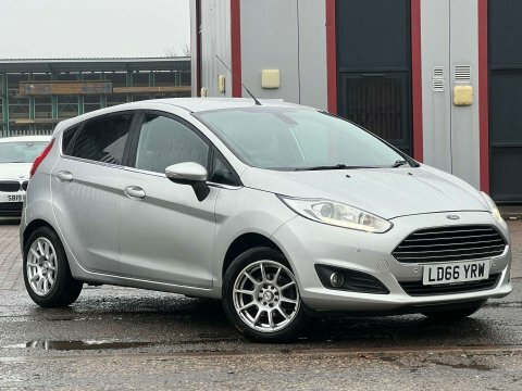 Ford Fiesta 1.0T Ecoboost Titanium LD66YRW Silver #2