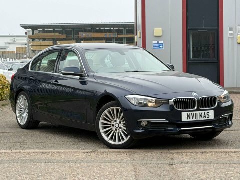 BMW 3 Series 2.0 320D Xdrive NV11KAS Blue