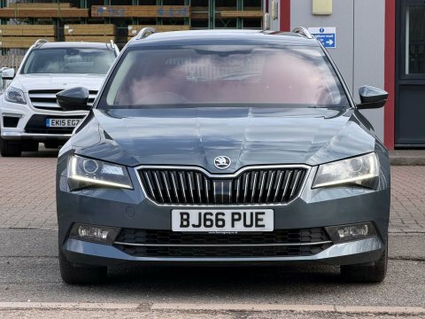 Skoda Superb 2.0 Superb Se BJ66PUE Grey #3