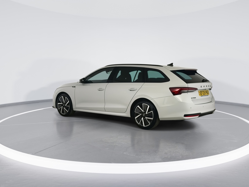 Skoda Octavia 1.5 Tsi 150 E-tec Sportline Dsg EF25PGX White #6