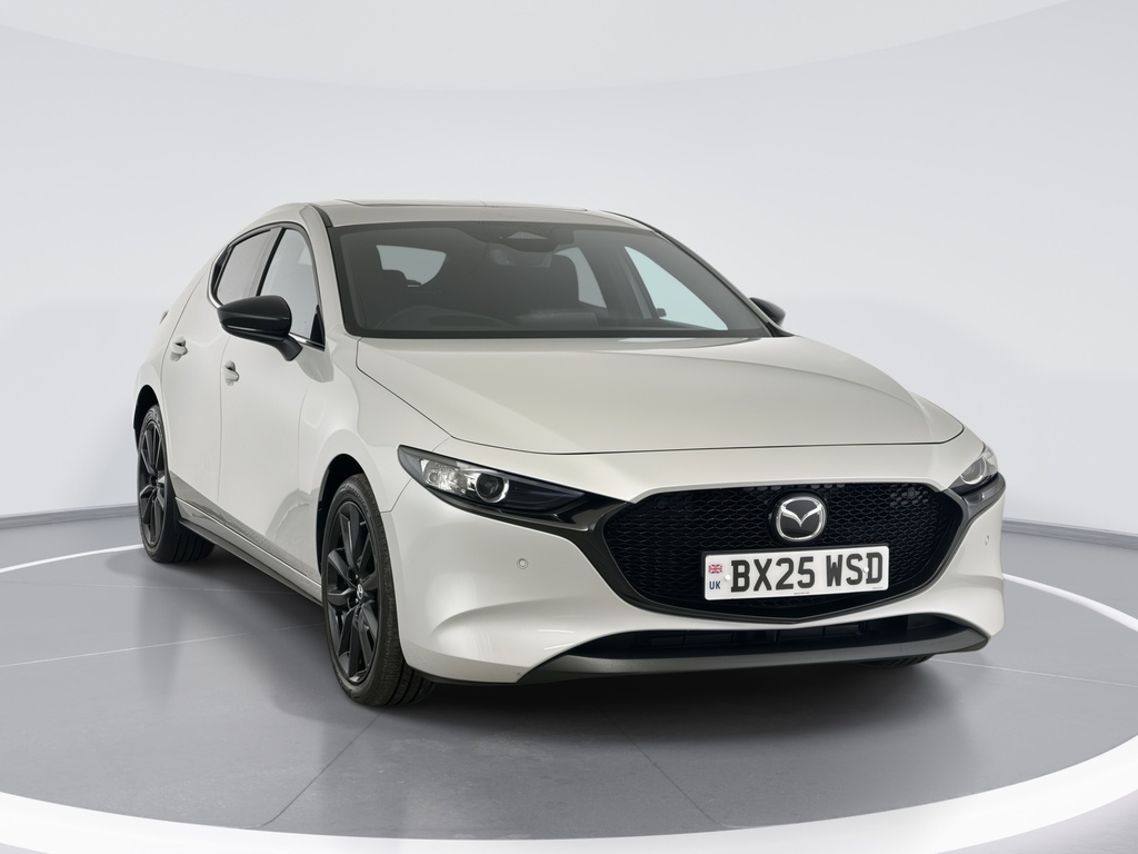 Mazda 3 2.0 E-skyactiv X Mhev 186 Homura Sun White