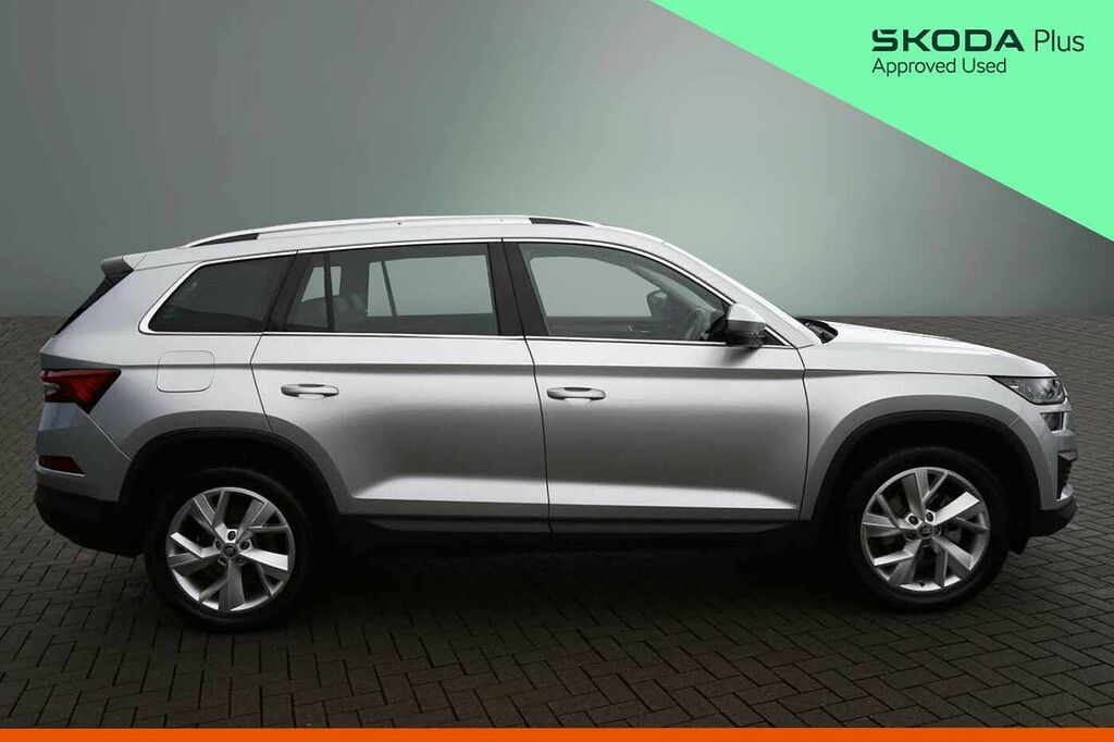 Skoda Kodiaq Se L Executive 7 Seats 1.5 Tsi 150 Ps Dsg GJ74OHS Silver #4