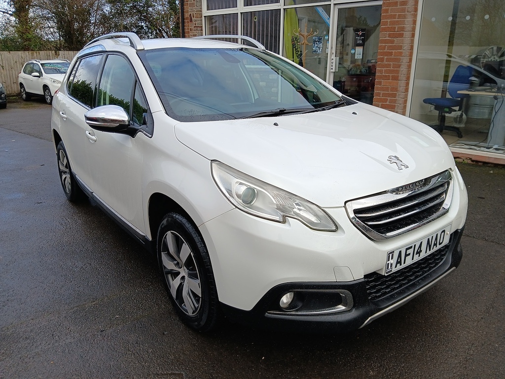 Peugeot e-2008 E-hdi Allure White