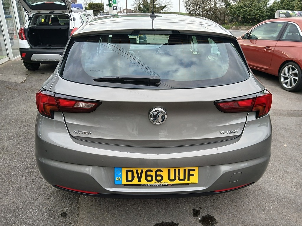 Vauxhall Astra I Turbo Design DV66UUF Grey #6