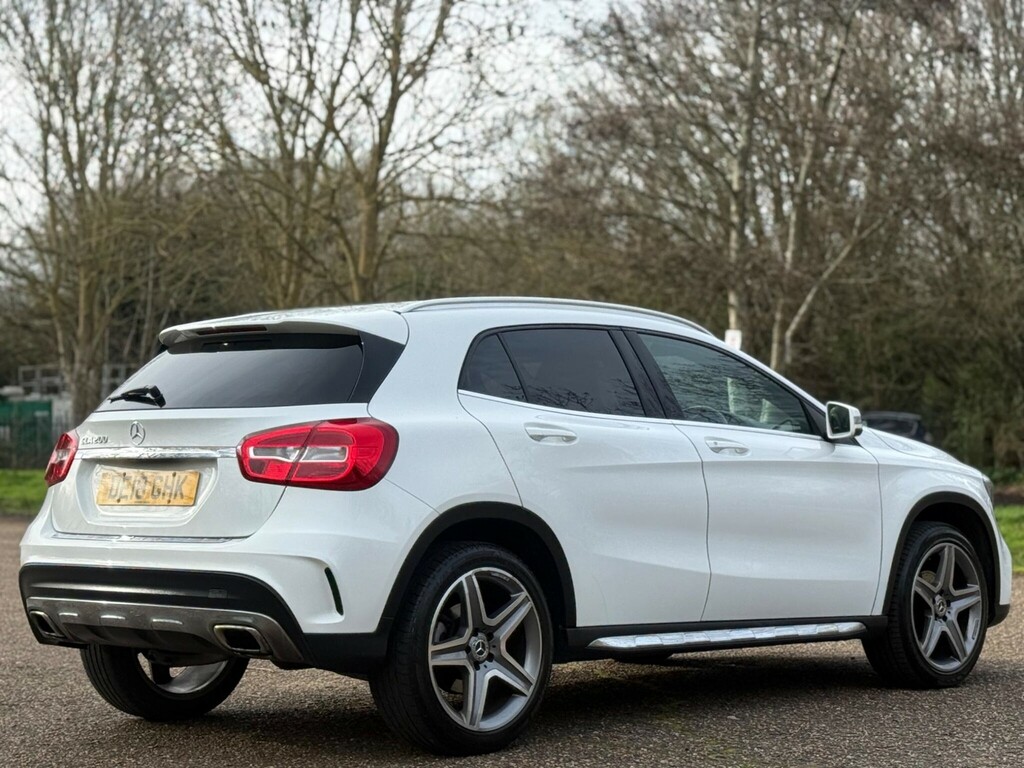 Mercedes-Benz GLA Class 2018 1.6 Amg Line Edition Suv 7G-dct Eu DE18GHK White #4