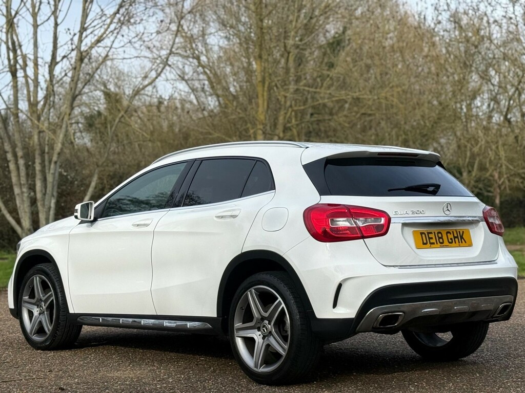Mercedes-Benz GLA Class 2018 1.6 Amg Line Edition Suv 7G-dct Eu DE18GHK White #6