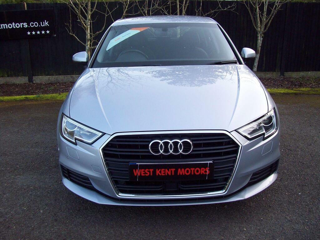 Audi A3 1.5 Tfsi Cod 35 Se Technik Sportback  Silver #6