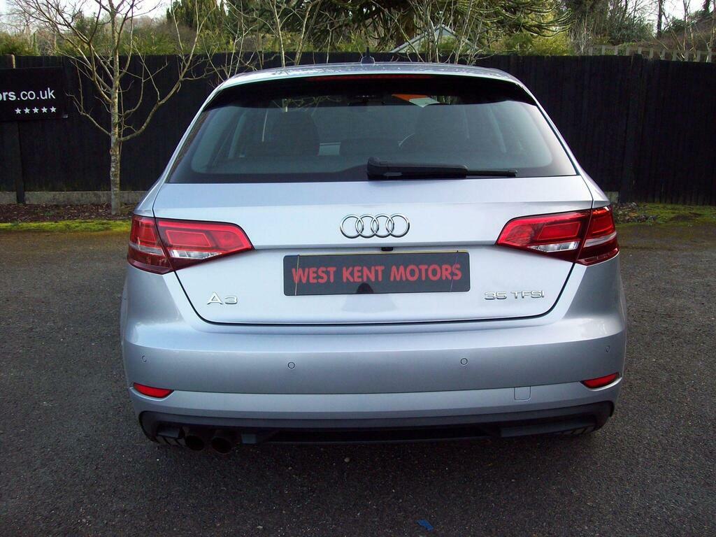 Audi A3 1.5 Tfsi Cod 35 Se Technik Sportback  Silver #4