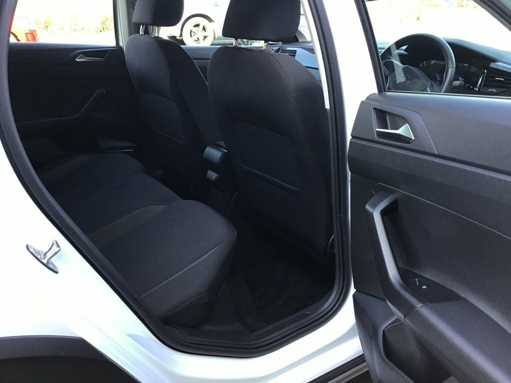 Volkswagen Taigo Tsi Life Suv HW23ODH White #5