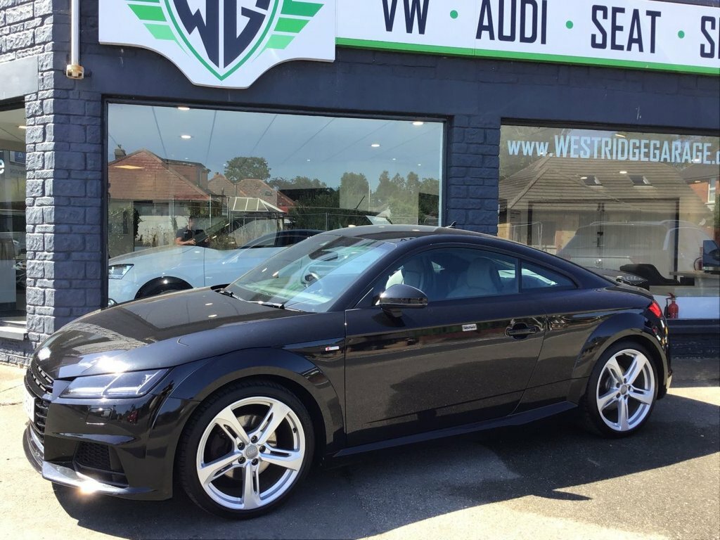 Audi TT Tfsi S Line Coupe BD64BSX Black #2