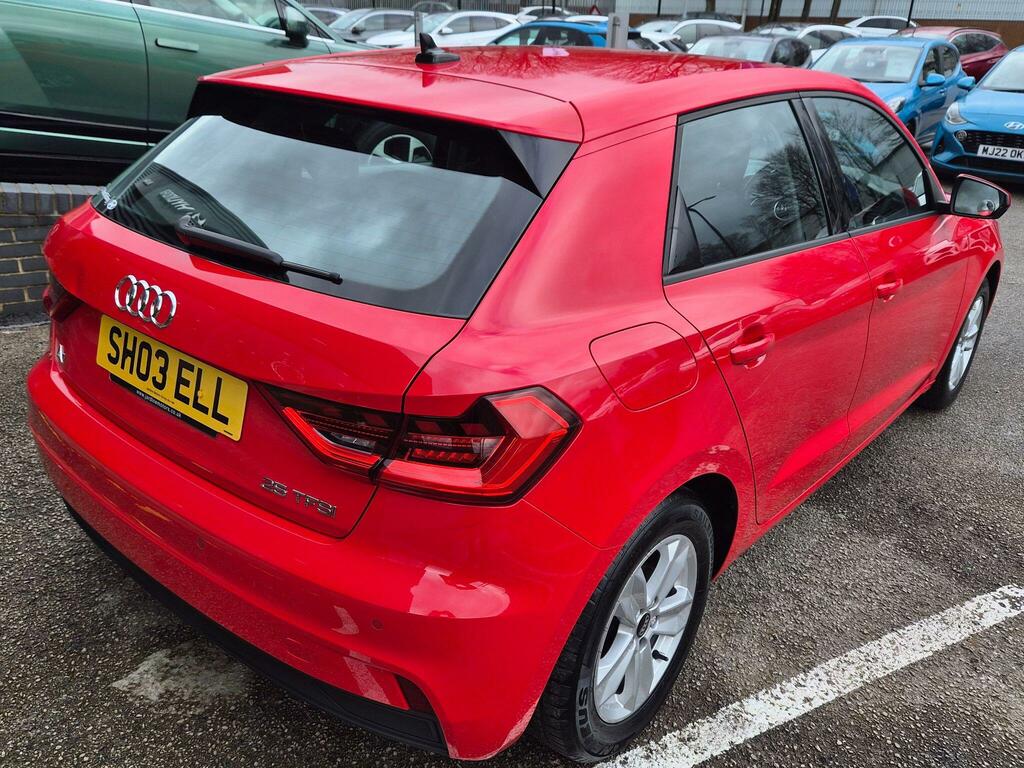 Audi A1 1.0 Tfsi 25 Technik Sportback Eu SH03ELL #4