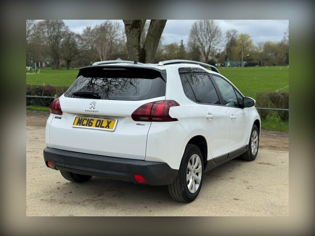 Peugeot 2008 1.2 Puretech Access Ac Euro 6 MC16OLX White #3