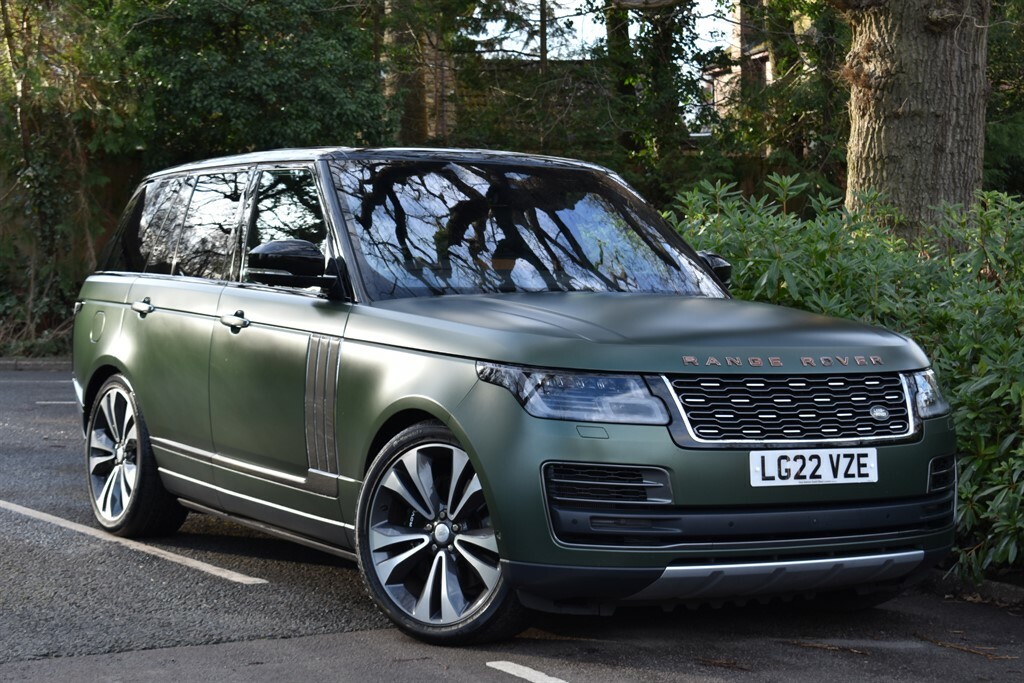 Land Rover Range Rover 5.0 L V8 Dynamic Ultimate Edition Green