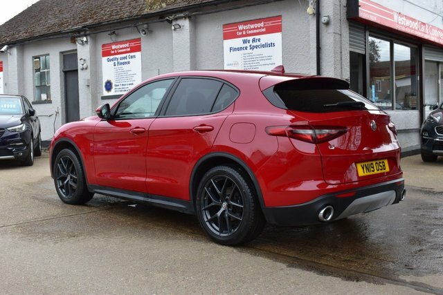 Alfa Romeo Stelvio 2.2 Td Milano Edizione Suv Q4 Awd YN19OSB Red #5