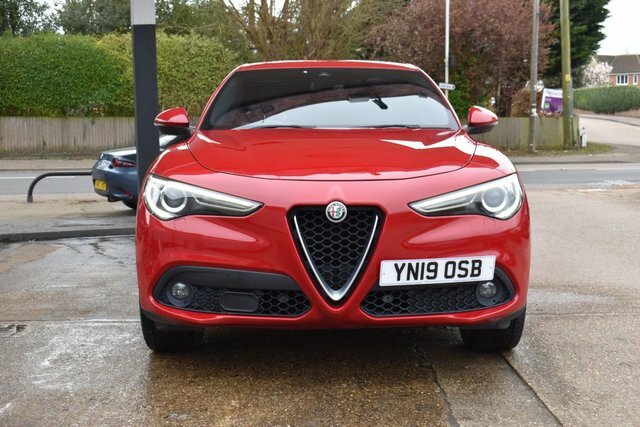 Alfa Romeo Stelvio 2.2 Td Milano Edizione Suv Q4 Awd YN19OSB Red #2