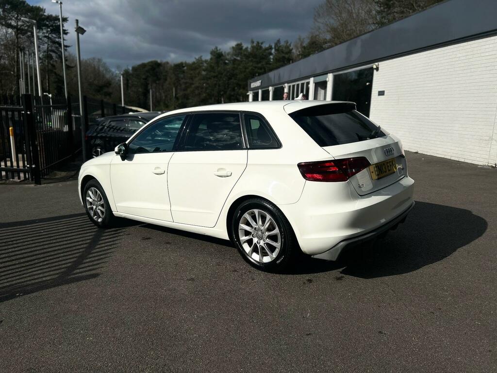 Audi A3 2.0 Tdi Se Sportback Euro 5 Ss EN13EFM White #5