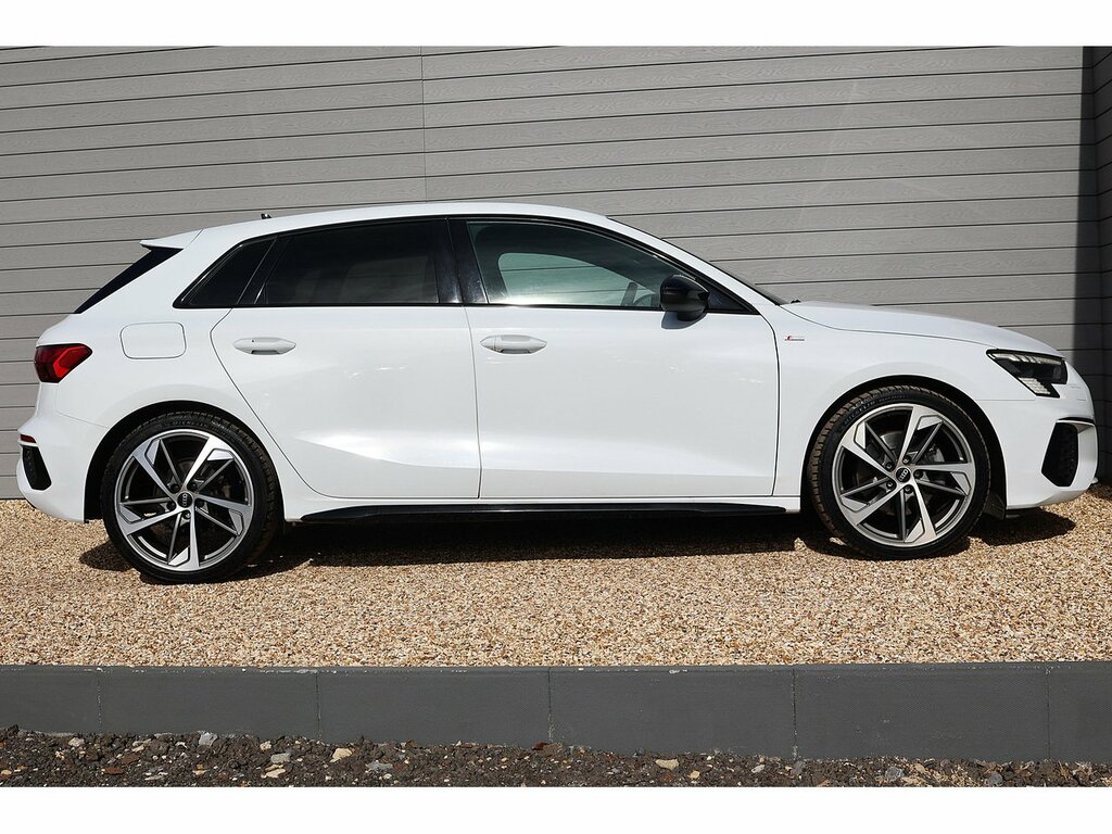 Audi A3 Tfsi Edition 1 EK70RYX White #6