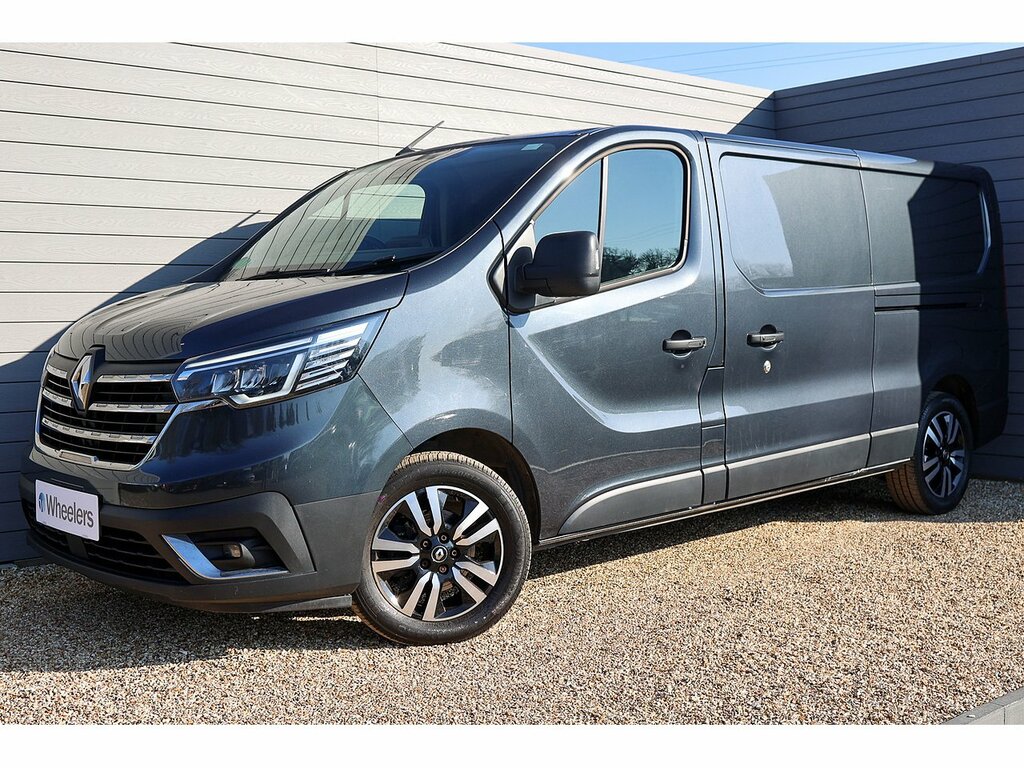 Renault Trafic Dci Blue Ll30 Sport Grey