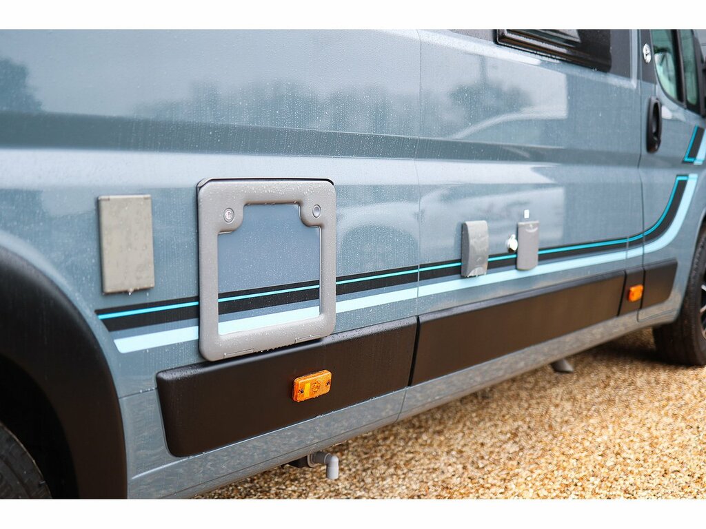 Fiat Cv20 2 Berth Black #40