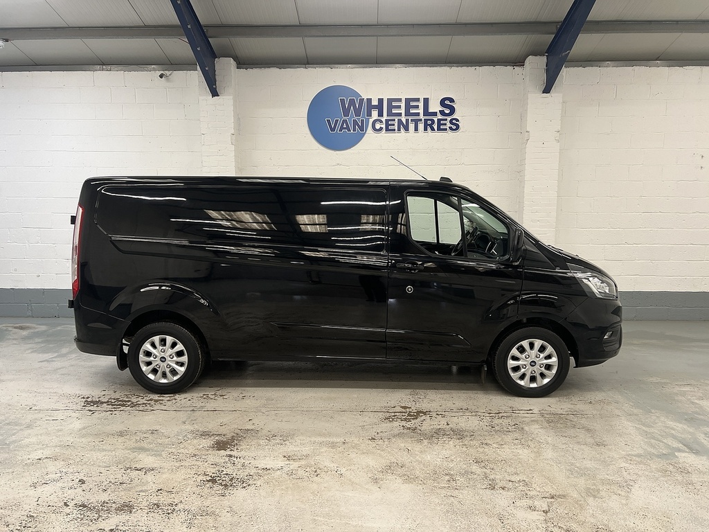 Ford Transit Custom 2.0 300 Ecoblue Limited Panel Van Manua LJ22KVB Black #5