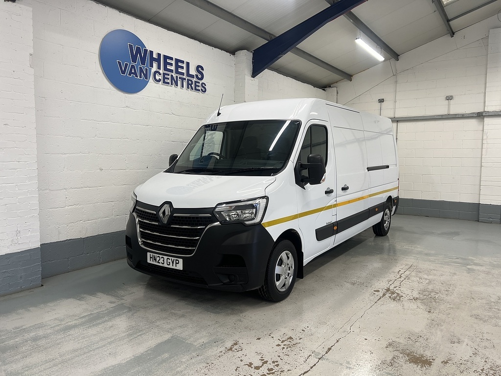 Renault Master 2.3 Dci 35 Business Panel Van F White