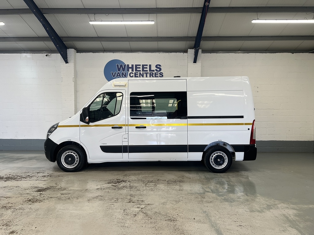 Vauxhall Movano Cdti 3500 Biturbo Edition 2.3 Welfare D White #2