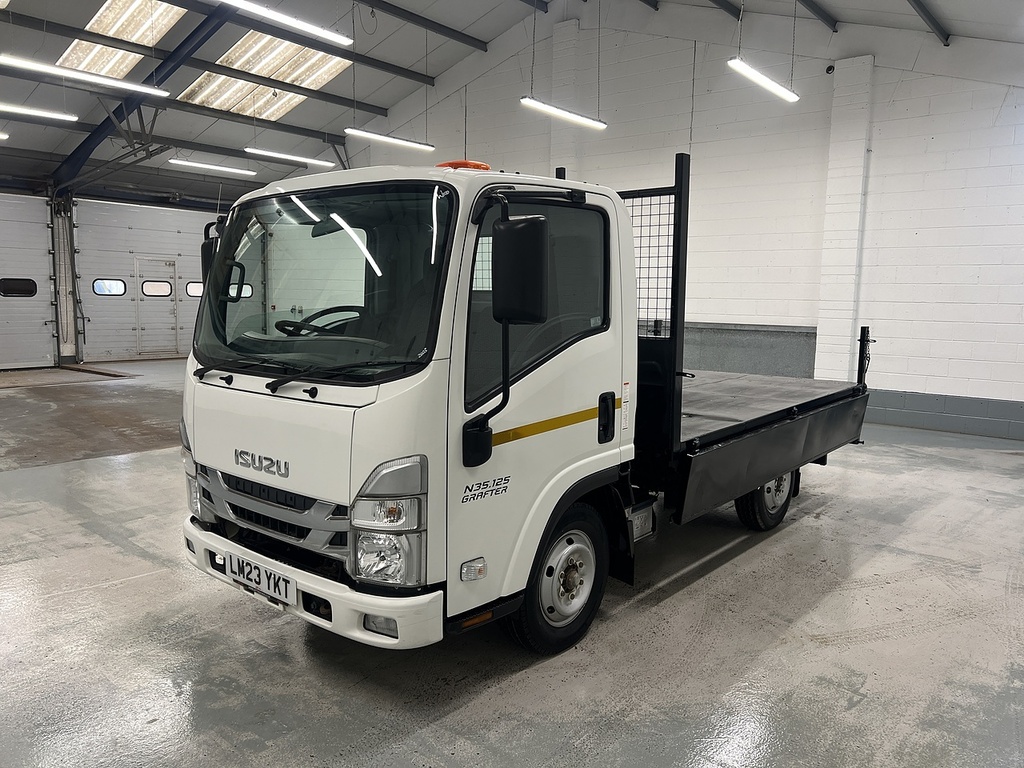 Isuzu D N35 1.9 Tipper LM23YKT White #3