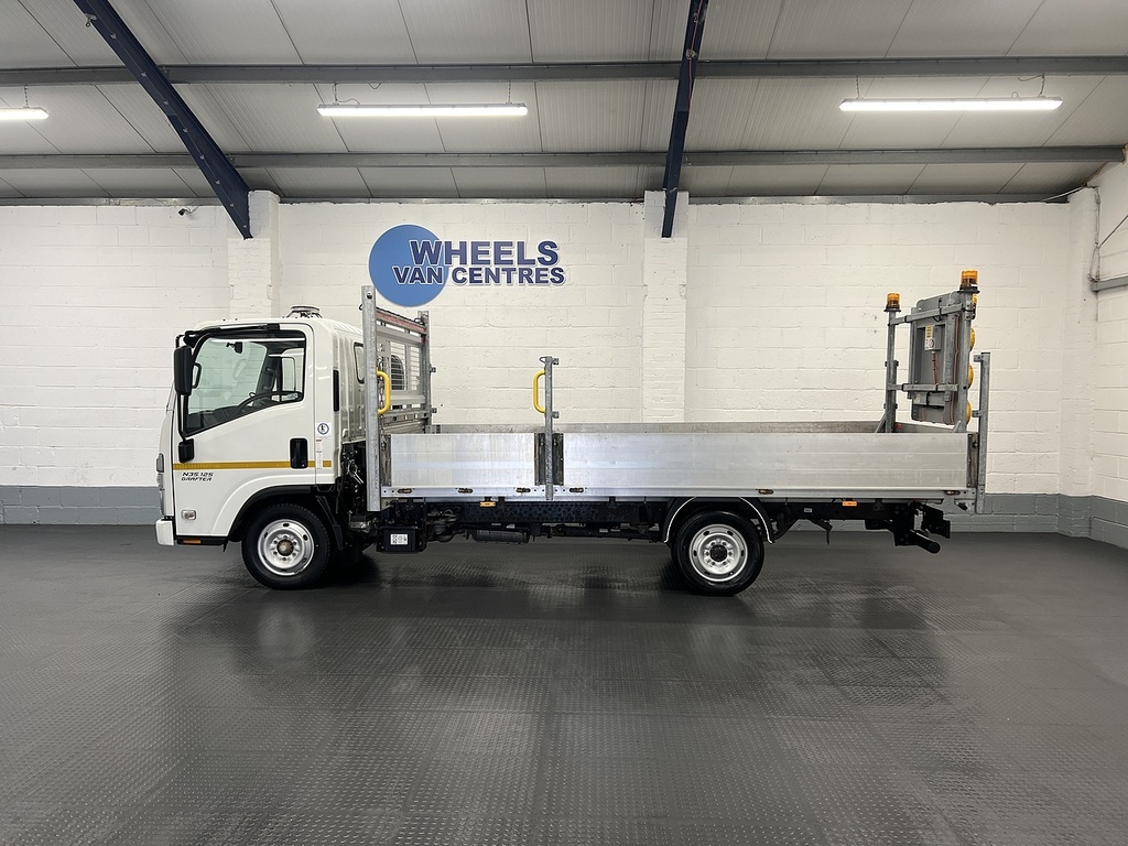 Isuzu D N35 1.9 Dropside LT23EPD White